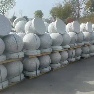 宁夏 白麻花岗岩石材圆球，石球，挡车球，隔离球，景观石球，风水球等