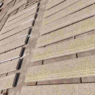 宁夏 黄金麻花岗岩光面楼梯踏步