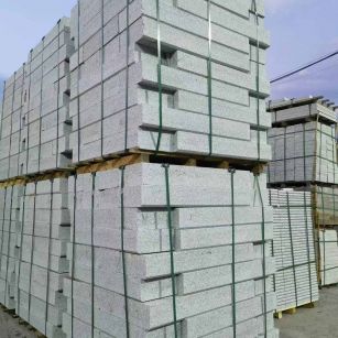 宁夏 芝麻白花岗岩路沿石，路缘石，路肩石，道牙，立缘石，马路牙子，街沿石，侧石等