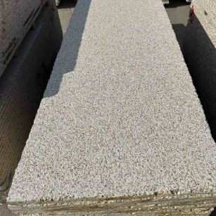 宁夏 黄金麻花岗岩荔枝面毛板，半成品