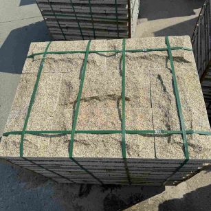 宁夏 黄金麻花岗岩石材自然面蘑菇石成品