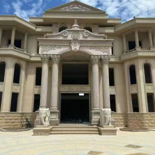 宁夏 黄金麻别墅外墙干挂，大柱，大象，蘑菇石，雕花板