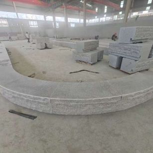 宁夏 芝麻白异形坐凳，自然面光面弧形加工