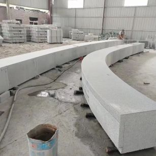 宁夏芝麻白花岗岩石板材 园林光面弧形坐凳