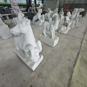 宁夏 芝麻白花岗岩造型立体雕刻——十二生肖