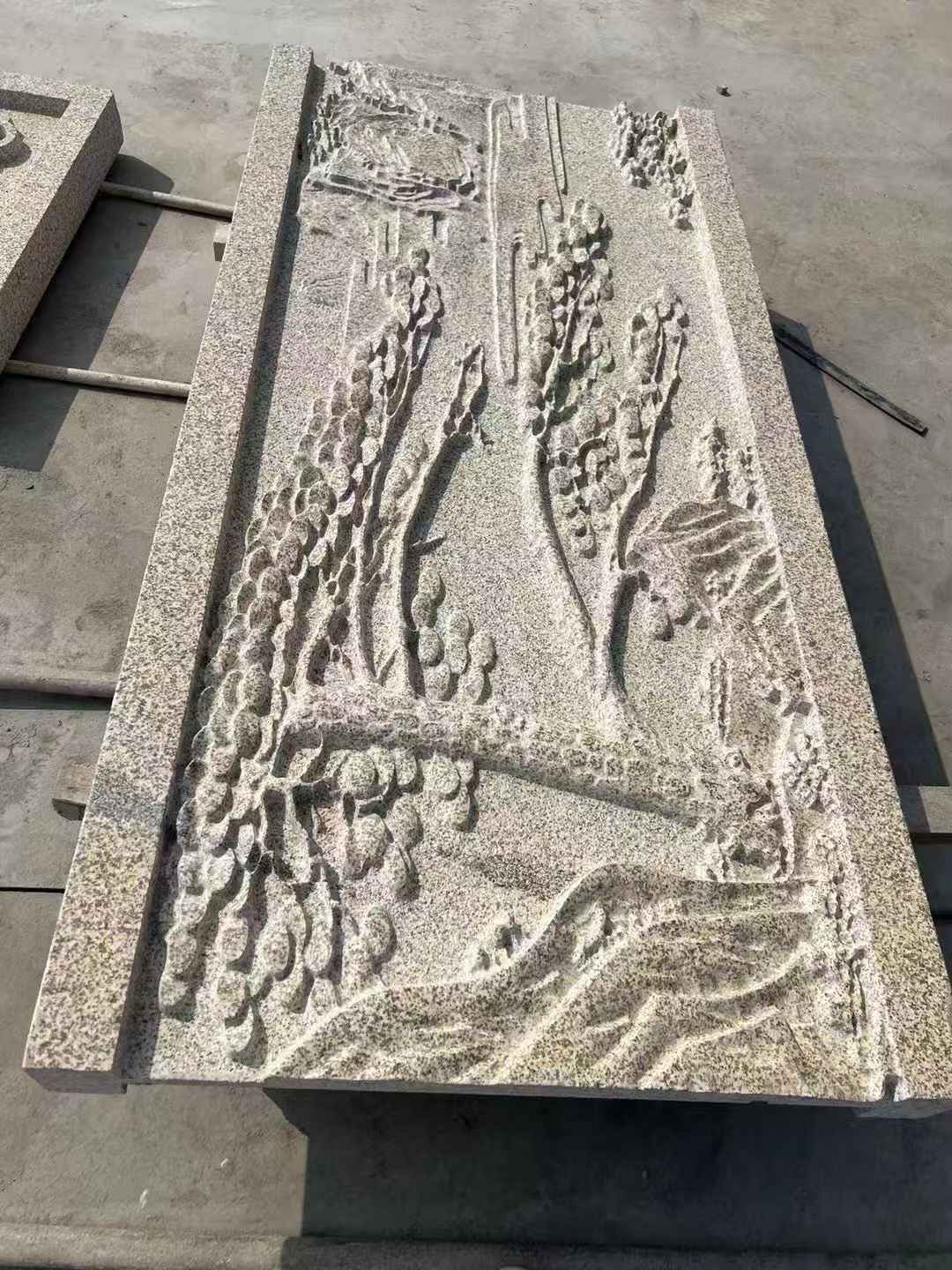 宁夏 黄金麻雕刻板浮雕迎客松