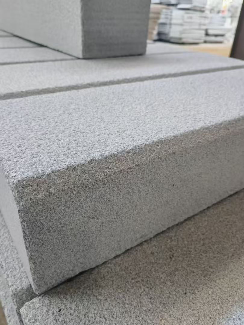 宁夏 芝麻灰荔枝面路沿石