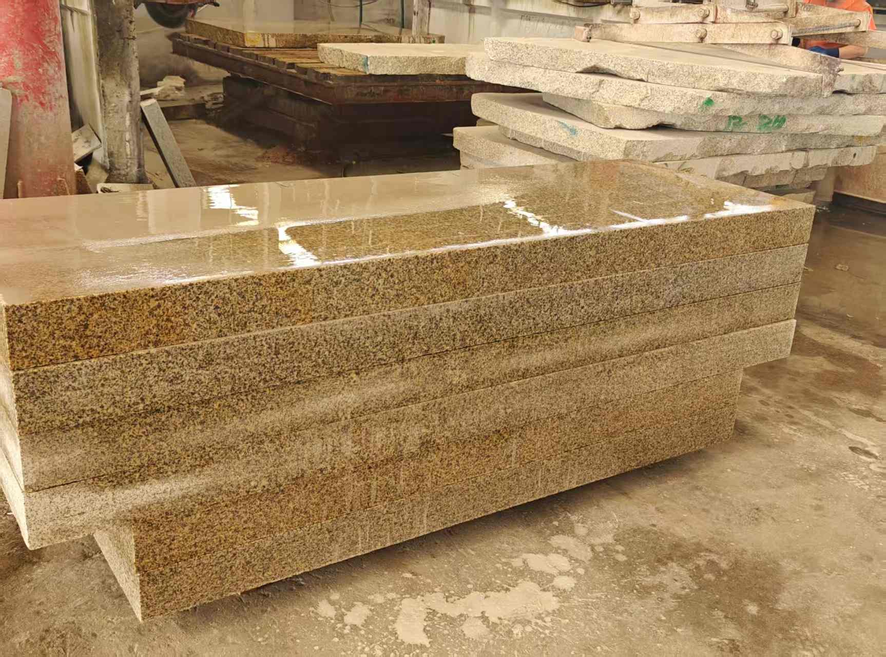 宁夏 黄金麻栏杆料半成品加工中