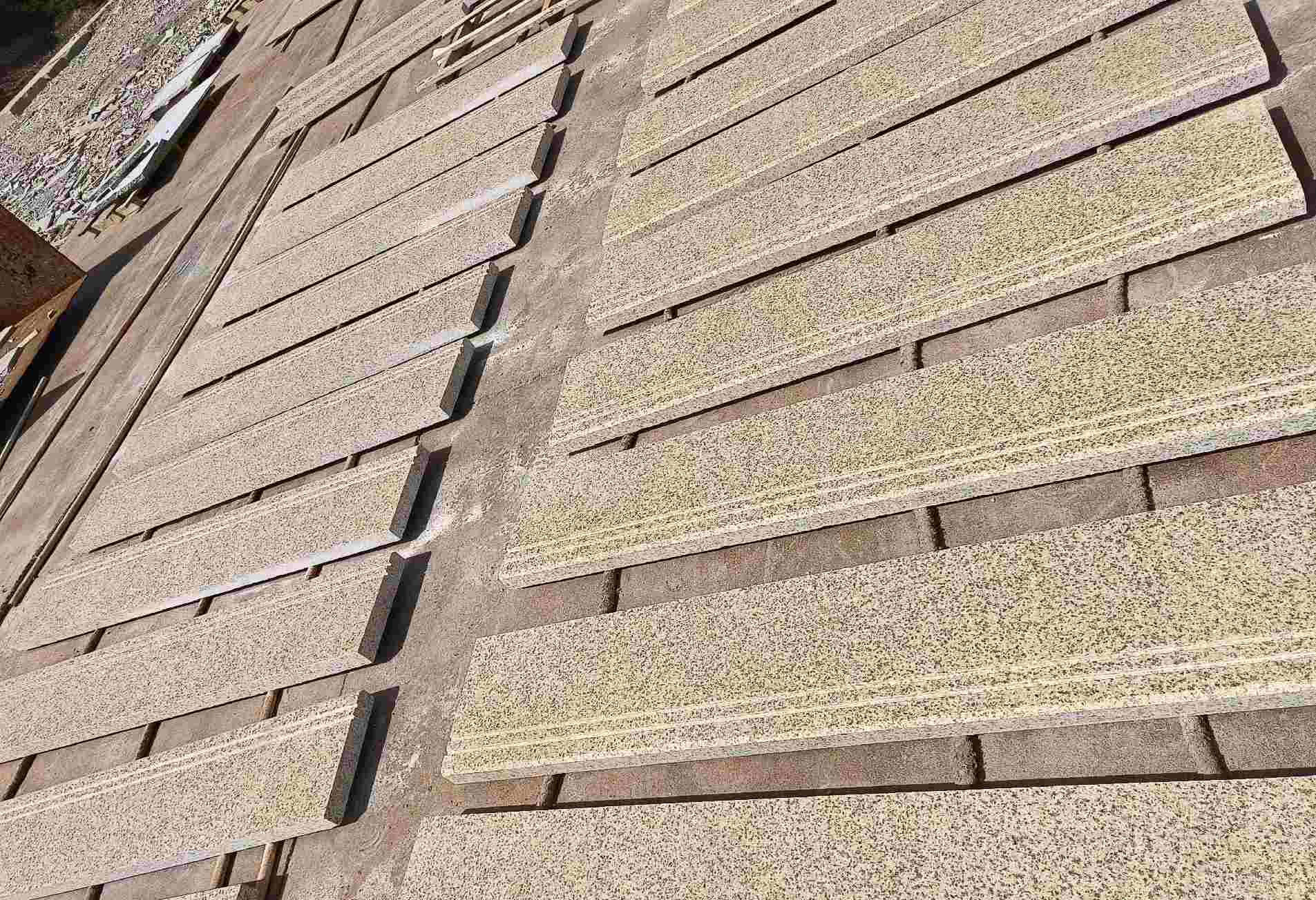 宁夏 黄金麻花岗岩光面楼梯踏步