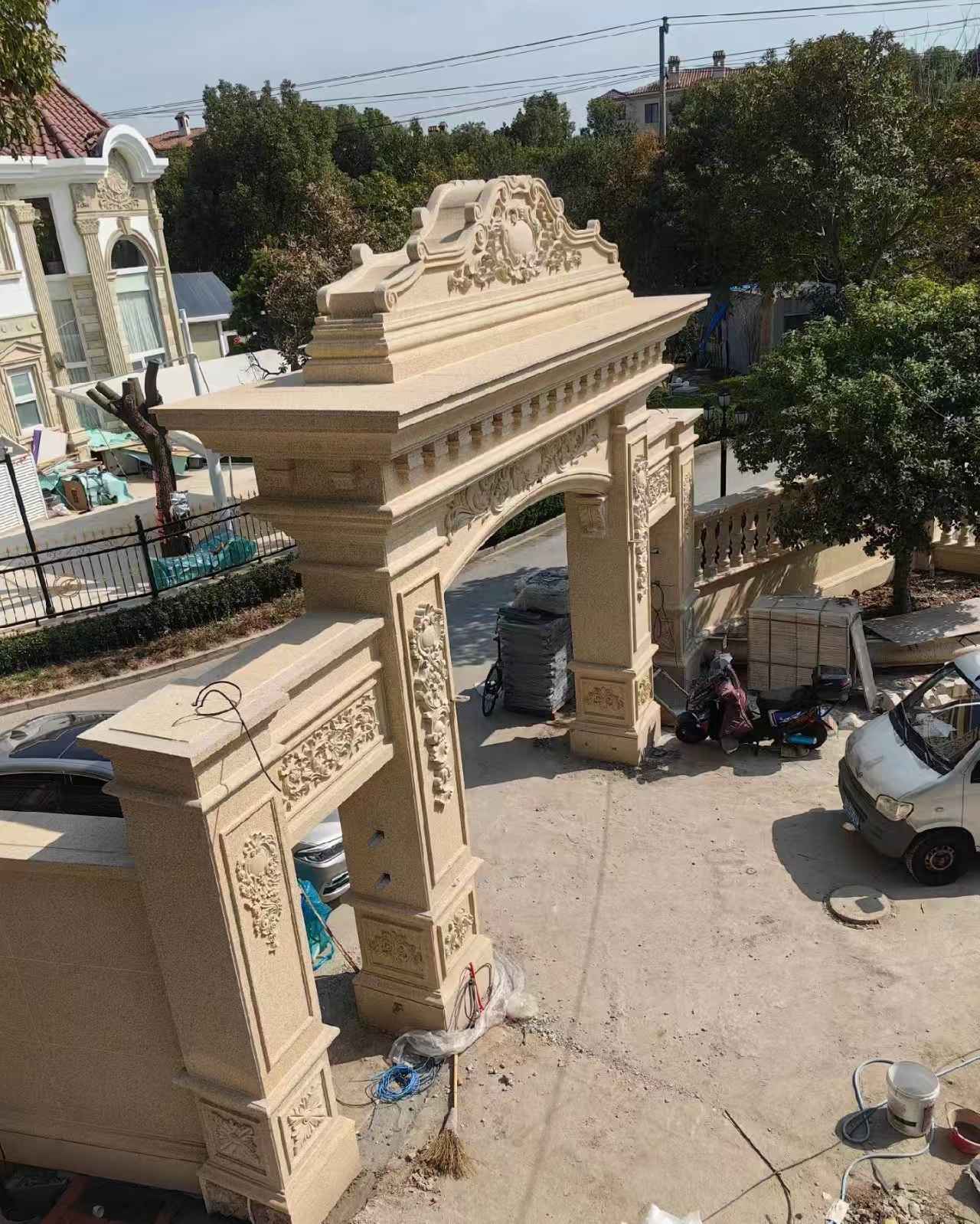 宁夏 黄金麻荔枝面花岗岩别墅门楼