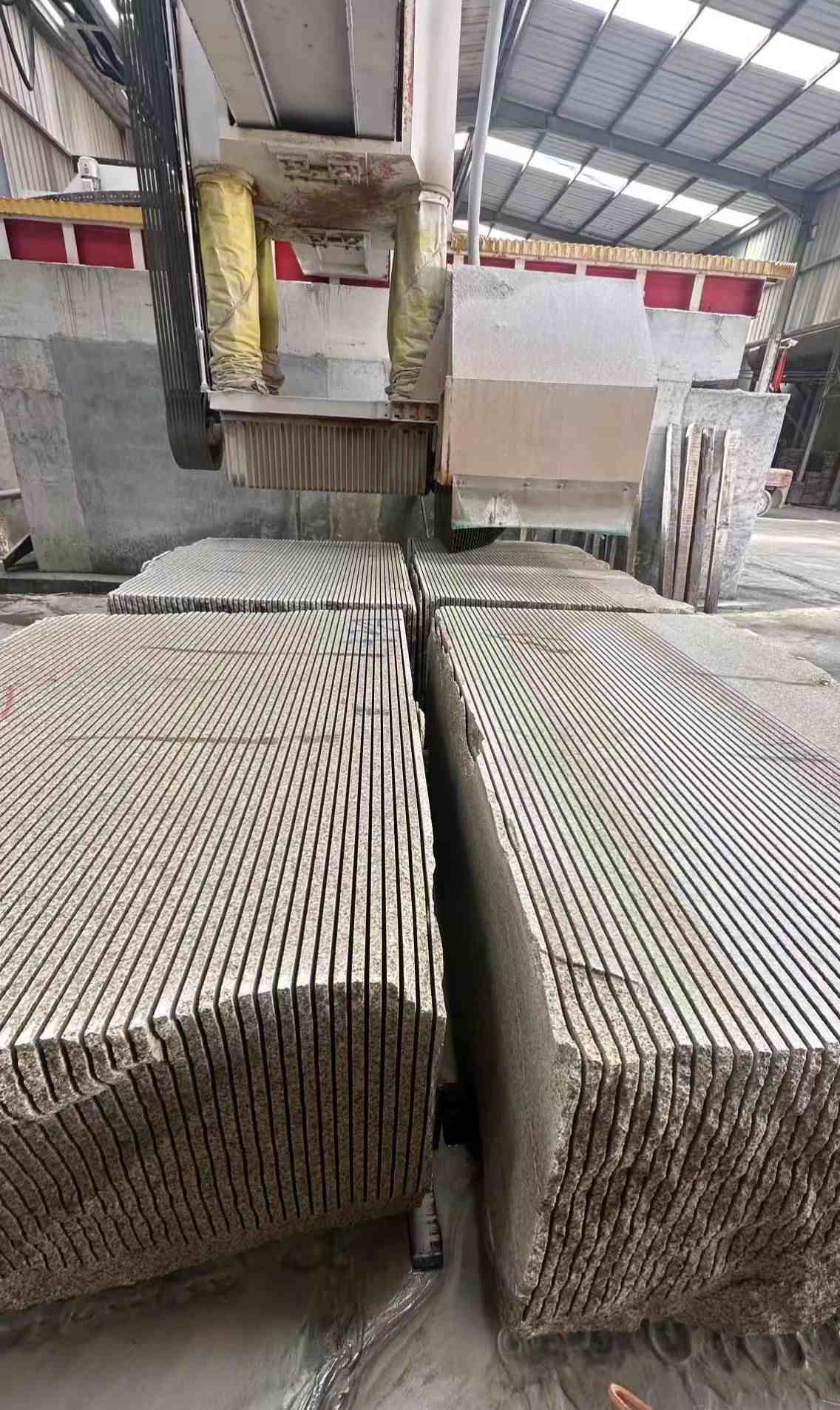 宁夏 车间生产日常，黄金麻白麻花岗岩