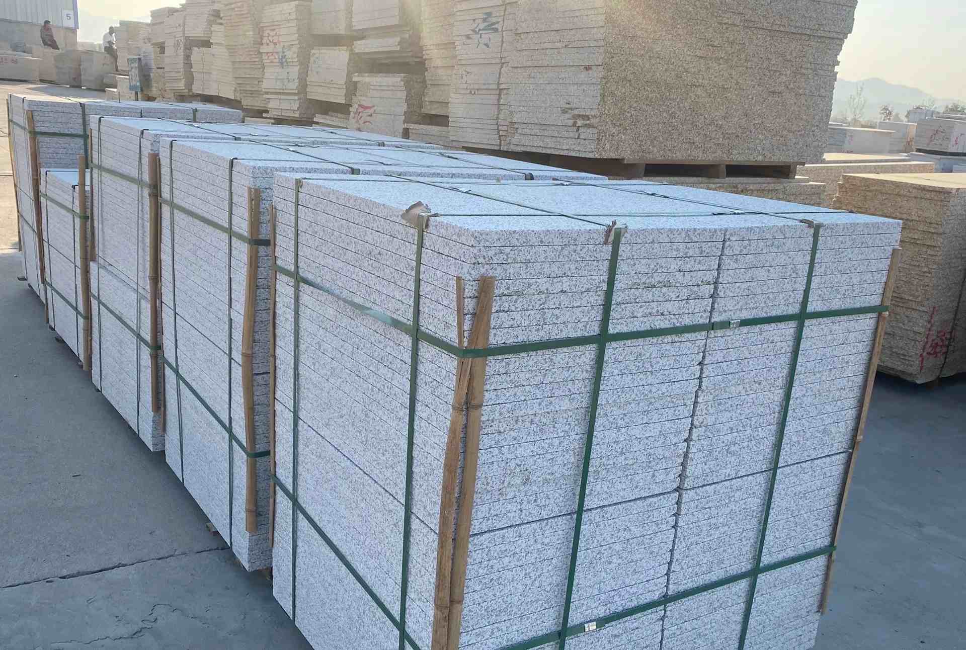 宁夏 白麻花岗岩荔枝面地铺石